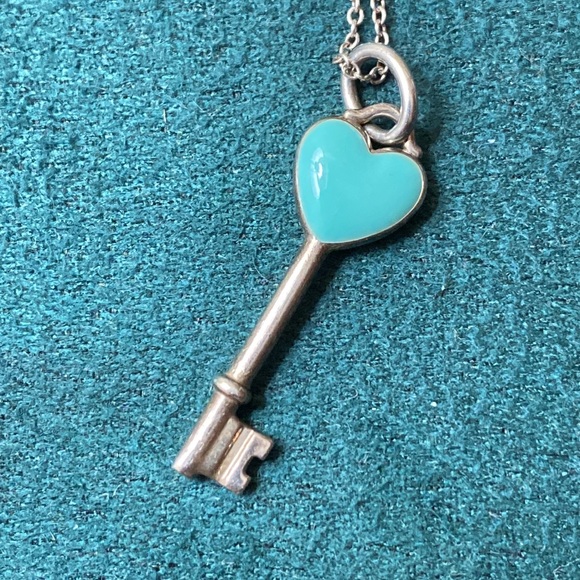 Tiffany & Company Blue enamel Puffed heart Key necklace. Retired - Picture 6 of 6